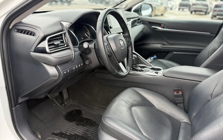 Toyota Camry, 2021 год, 2 740 000 рублей, 7 фотография