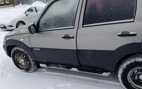 Chevrolet Niva I рестайлинг, 2013 год, 450 000 рублей, 9 фотография