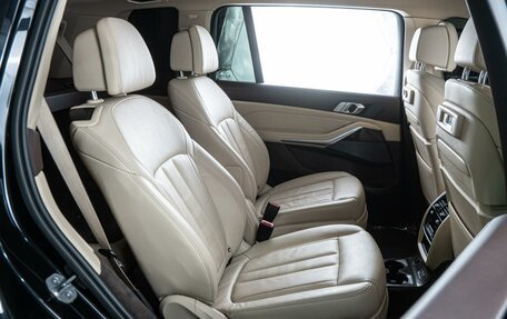 BMW X7, 2019 год, 7 750 000 рублей, 10 фотография