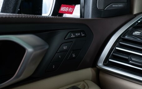 BMW X7, 2019 год, 7 750 000 рублей, 26 фотография