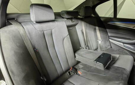 BMW 5 серия, 2018 год, 3 193 000 рублей, 14 фотография