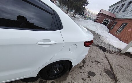 KIA Rio III рестайлинг, 2015 год, 1 050 000 рублей, 9 фотография