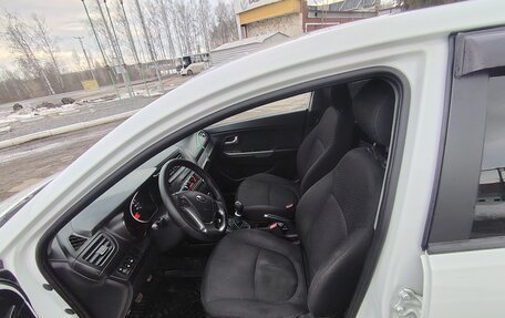 KIA Rio III рестайлинг, 2015 год, 1 050 000 рублей, 7 фотография