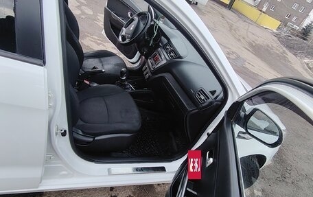 KIA Rio III рестайлинг, 2015 год, 1 050 000 рублей, 3 фотография