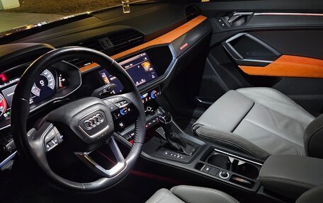 Audi Q3, 2019 год, 3 357 000 рублей, 12 фотография