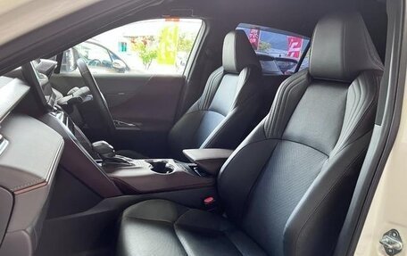 Toyota Harrier, 2025 год, 4 150 001 рублей, 21 фотография