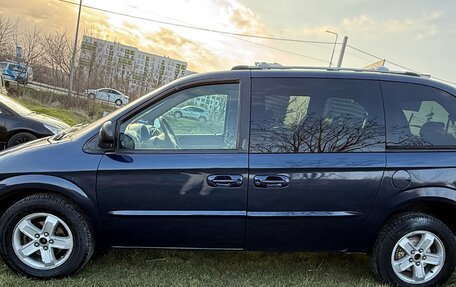 Dodge Caravan IV, 2001 год, 490 000 рублей, 3 фотография