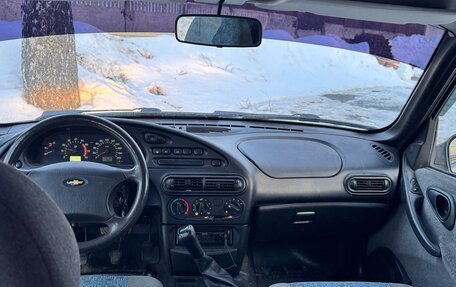 Chevrolet Niva I рестайлинг, 2005 год, 260 000 рублей, 10 фотография