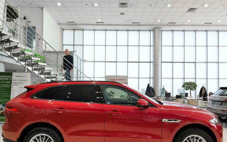 Jaguar F-Pace, 2016 год, 2 399 000 рублей, 5 фотография