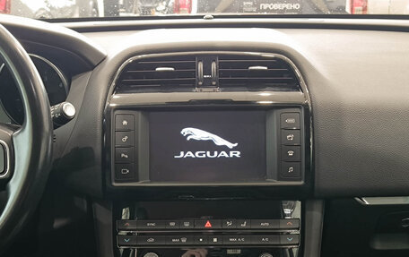 Jaguar F-Pace, 2016 год, 2 399 000 рублей, 18 фотография