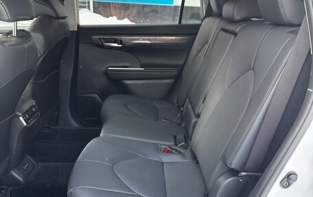 Toyota Highlander, 2026 год, 5 600 000 рублей, 19 фотография