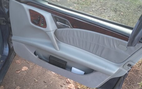 Mercedes-Benz E-Класс, 1998 год, 320 000 рублей, 5 фотография