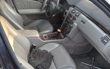 Mercedes-Benz E-Класс, 1998 год, 320 000 рублей, 6 фотография