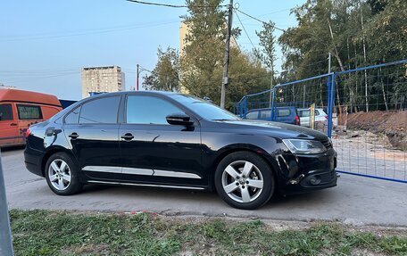 Volkswagen Jetta VI, 2013 год, 1 190 000 рублей, 4 фотография