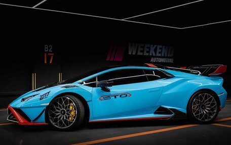 Lamborghini Huracán, 2022 год, 32 350 000 рублей, 3 фотография