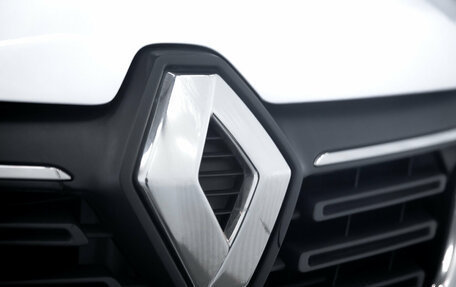 Renault Logan II, 2019 год, 899 000 рублей, 10 фотография