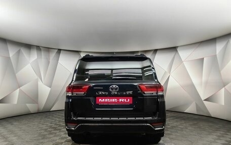 Toyota Land Cruiser, 2024 год, 13 990 000 рублей, 8 фотография