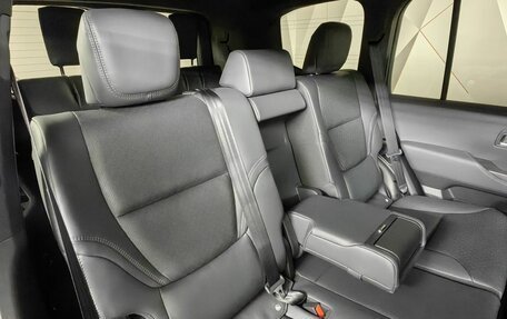 Toyota Land Cruiser, 2024 год, 13 990 000 рублей, 17 фотография