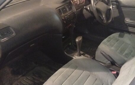 Toyota Sprinter VIII (E110), 2000 год, 240 000 рублей, 13 фотография