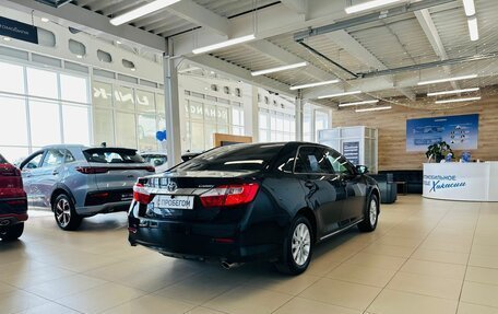 Toyota Camry, 2012 год, 1 649 000 рублей, 6 фотография