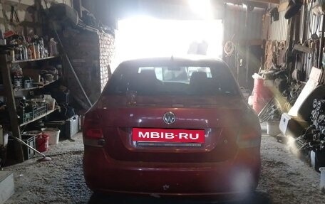 Volkswagen Polo VI (EU Market), 2011 год, 299 000 рублей, 3 фотография