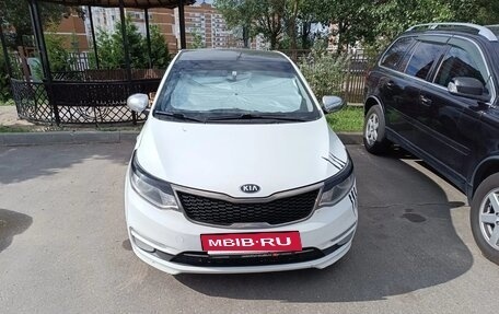 KIA Rio III рестайлинг, 2016 год, 950 000 рублей, 2 фотография