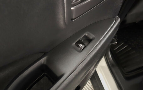 Mitsubishi Outlander III рестайлинг 3, 2017 год, 1 799 000 рублей, 25 фотография