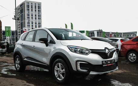 Renault Kaptur I рестайлинг, 2016 год, 1 259 000 рублей, 4 фотография