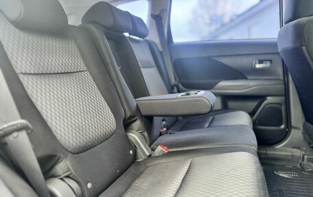 Mitsubishi Outlander III рестайлинг 3, 2013 год, 1 499 000 рублей, 16 фотография