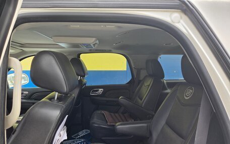 Cadillac Escalade III, 2013 год, 2 290 000 рублей, 11 фотография