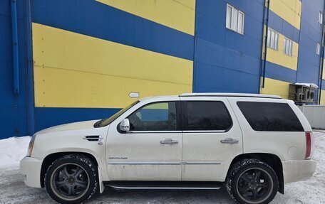 Cadillac Escalade III, 2013 год, 2 290 000 рублей, 5 фотография