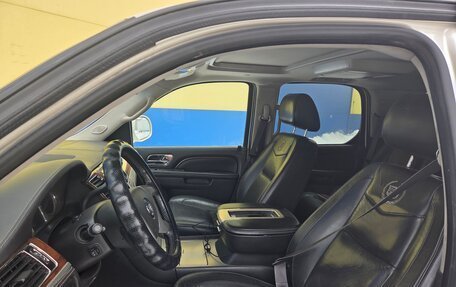 Cadillac Escalade III, 2013 год, 2 290 000 рублей, 12 фотография