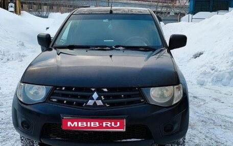 Mitsubishi L200 IV рестайлинг, 2014 год, 650 000 рублей, 1 фотография