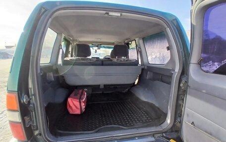 Toyota Land Cruiser Prado 90 рестайлинг, 1996 год, 1 300 000 рублей, 8 фотография