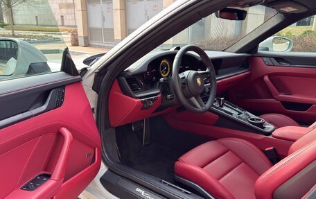 Porsche 911, 2022 год, 21 300 000 рублей, 17 фотография