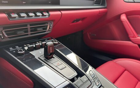 Porsche 911, 2022 год, 21 300 000 рублей, 24 фотография