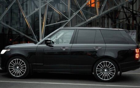 Land Rover Range Rover IV рестайлинг, 2018 год, 5 890 000 рублей, 8 фотография