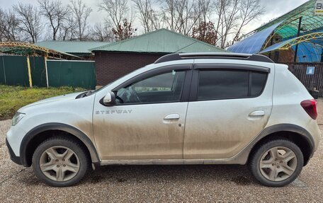 Renault Sandero II рестайлинг, 2020 год, 1 230 000 рублей, 3 фотография