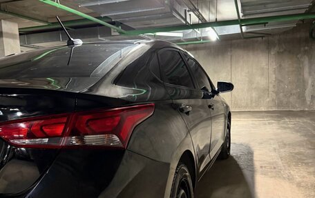 Hyundai Solaris II рестайлинг, 2018 год, 765 000 рублей, 7 фотография