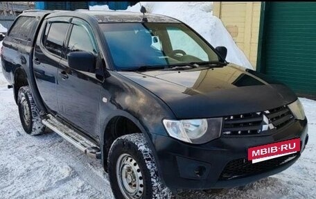 Mitsubishi L200 IV рестайлинг, 2014 год, 650 000 рублей, 5 фотография
