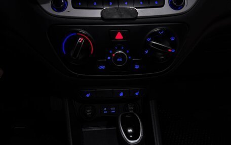 Hyundai Solaris II рестайлинг, 2018 год, 765 000 рублей, 12 фотография