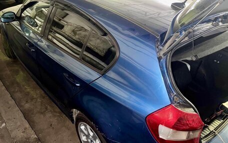 BMW 1 серия, 2006 год, 710 000 рублей, 4 фотография