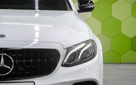 Mercedes-Benz E-Класс, 2019 год, 3 449 000 рублей, 10 фотография