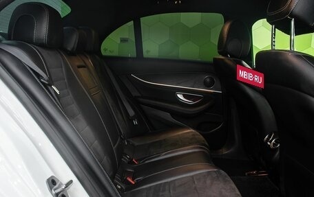 Mercedes-Benz E-Класс, 2019 год, 3 449 000 рублей, 12 фотография