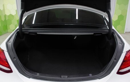 Mercedes-Benz E-Класс, 2019 год, 3 449 000 рублей, 27 фотография