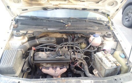 Volkswagen Golf III, 1994 год, 80 000 рублей, 6 фотография