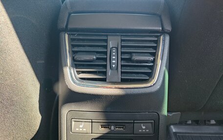 Skoda Octavia IV, 2020 год, 1 900 000 рублей, 12 фотография