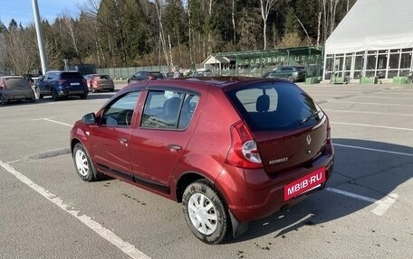 Renault Sandero I, 2013 год, 650 000 рублей, 3 фотография