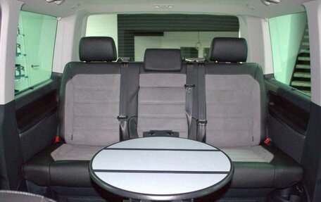 Volkswagen Multivan T6 рестайлинг, 2023 год, 5 670 000 рублей, 12 фотография