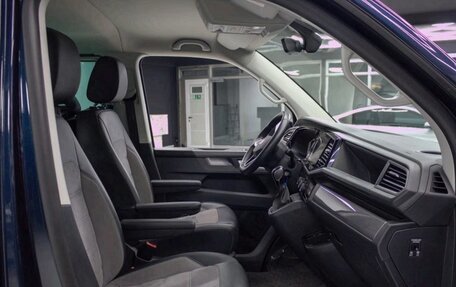 Volkswagen Multivan T6 рестайлинг, 2023 год, 5 670 000 рублей, 16 фотография